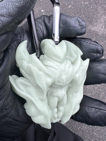 TYRA TENEBRIOS GLOW IN THE DARK